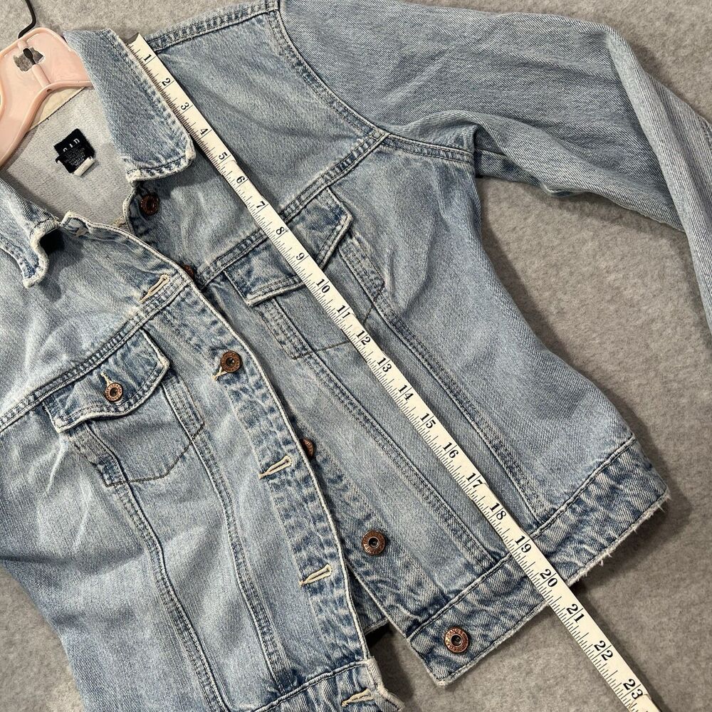 GAP Jean Jacket Size Medium Vintage 2000 Blue Denim Cropped Button Front - Picture 8 of 12